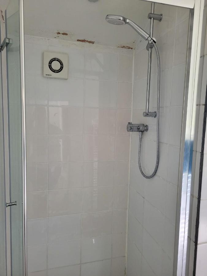 Garfield Road Villa Gillingham  Ngoại thất bức ảnh